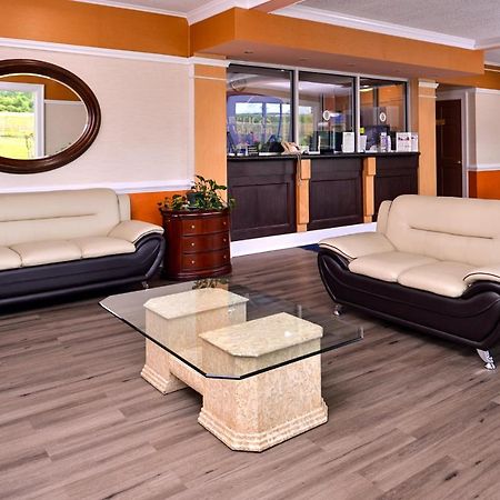Americas Best Value Inn Richmond South Bellwood Zewnętrze zdjęcie