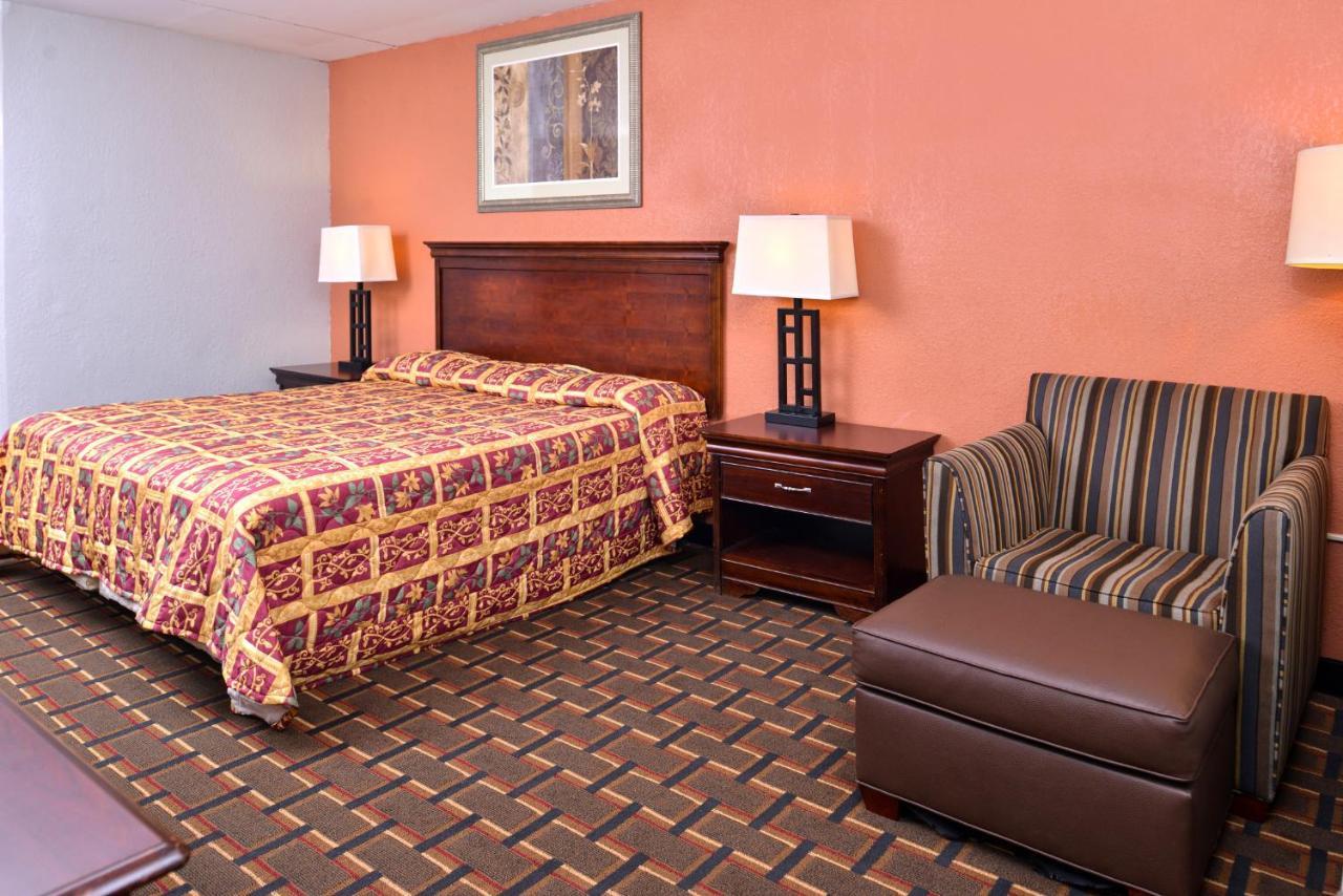 Americas Best Value Inn Richmond South Bellwood Zewnętrze zdjęcie